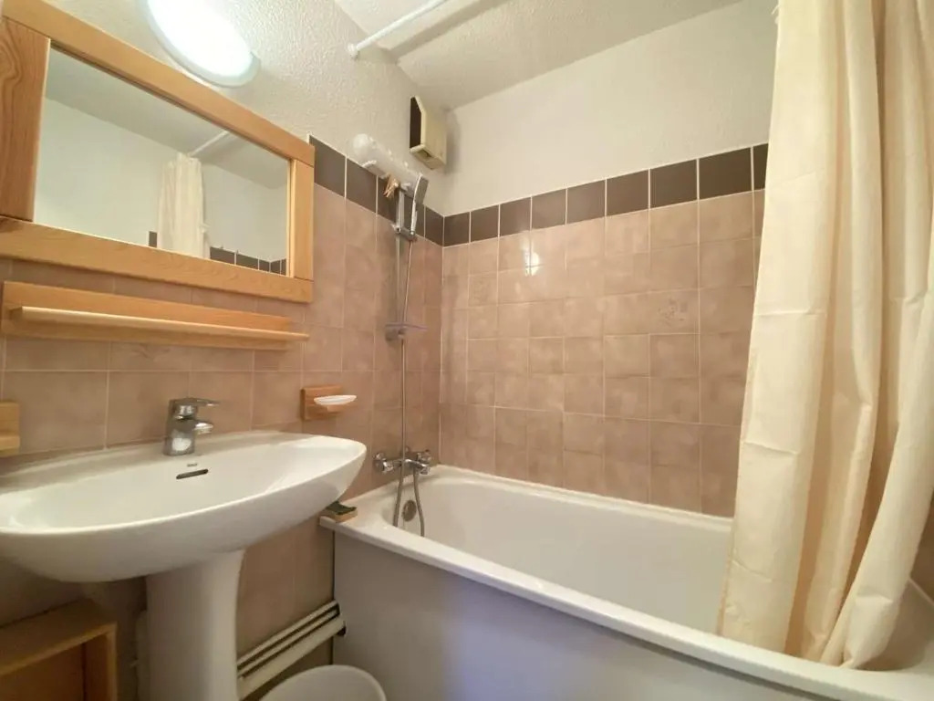 Appartement Praz-sur-Arly, 2 pièces, 6 personnes - FR-1-603-54