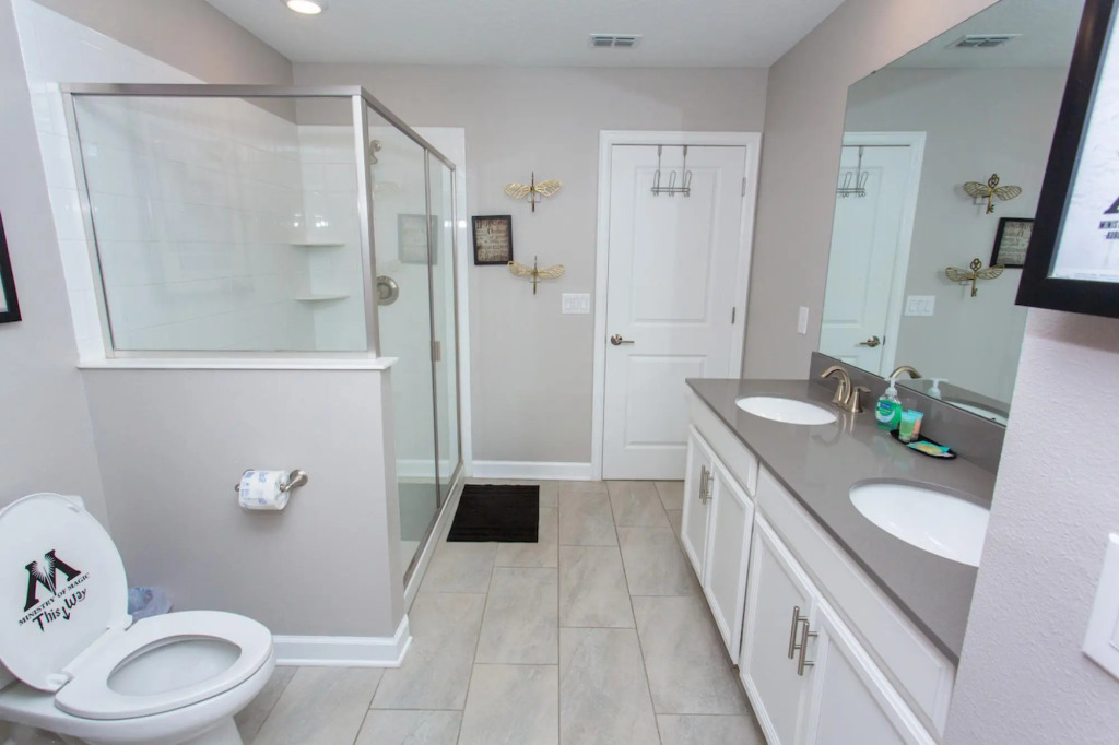 Magical Muggle Mansion Pool Spa Sleeps 23
