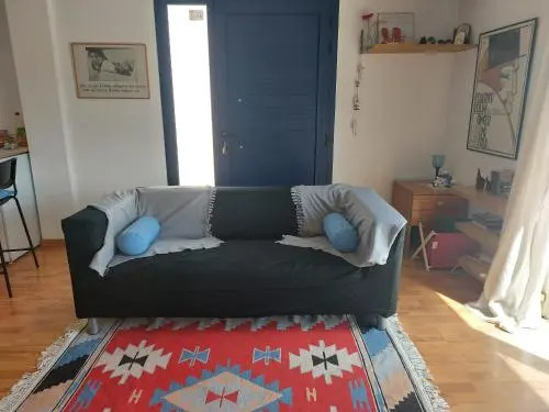 Studio Room Ensuite by the Beach, Entire Independent Unit