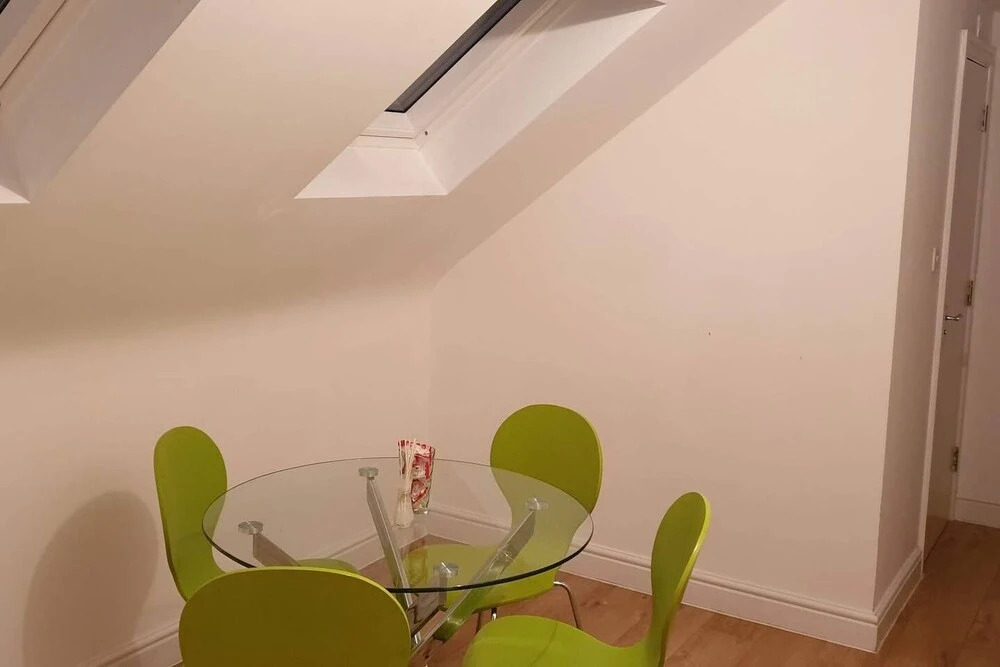 Gyllingeham Suite 2