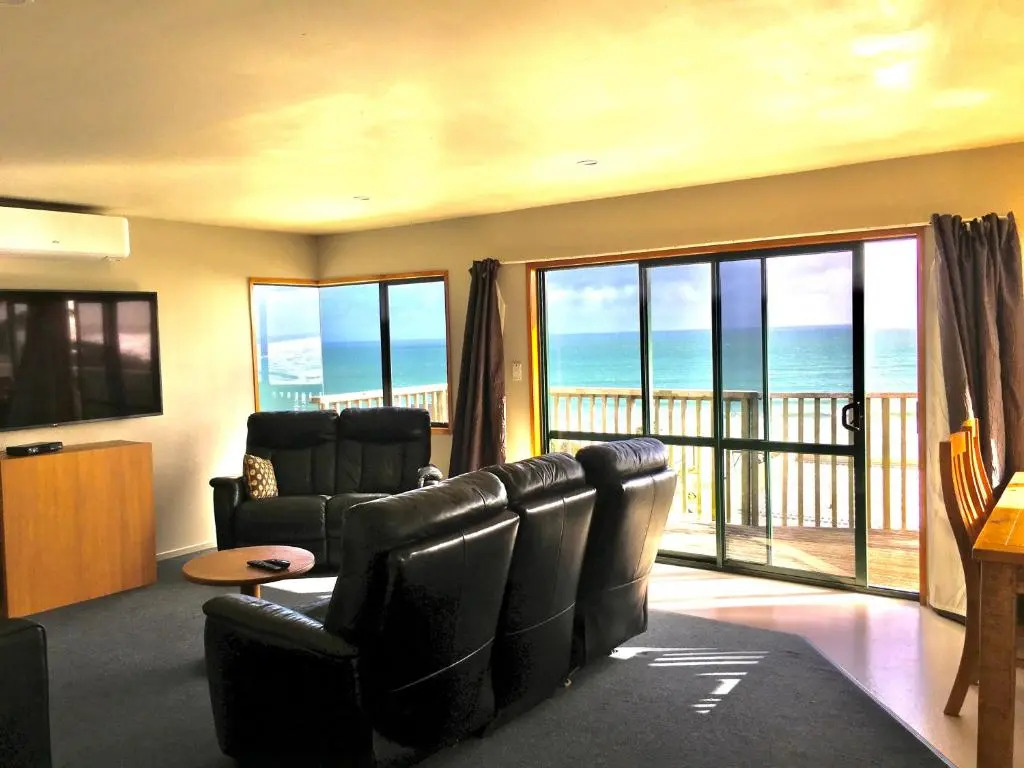 Panoramic Views - House