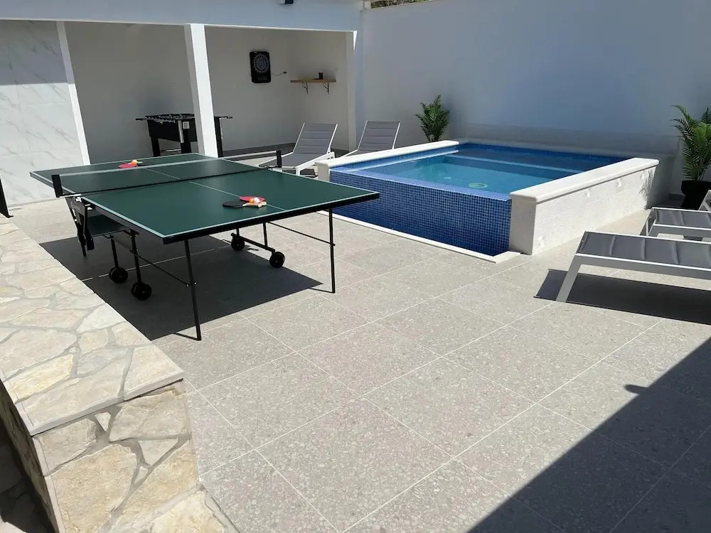 Apartment in Dalmatia near Sea