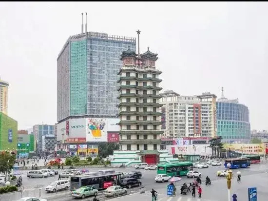 Xike Hotel (Zhengzhou David City Erqi Square Subway Station)