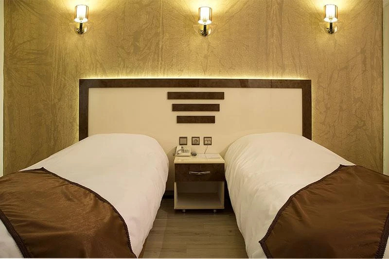 Hally Hotel