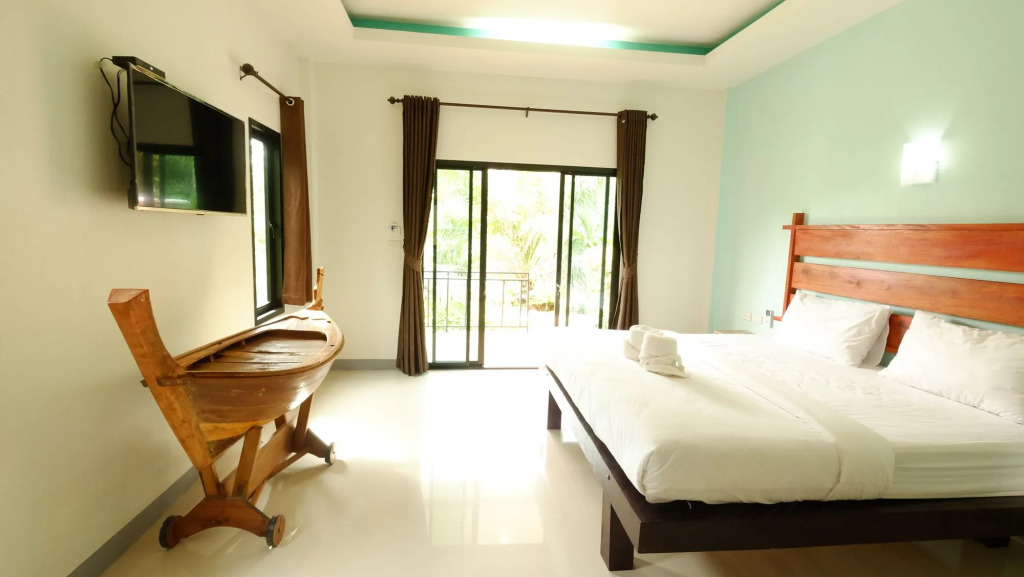 Baan Reena Lanta Resort