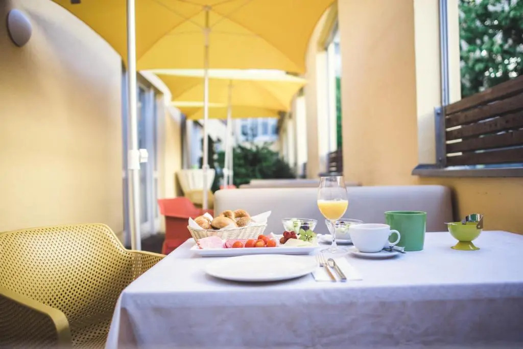 Hotel Central Regensburg CityCentre, Sure Hotel Collection by Best Western