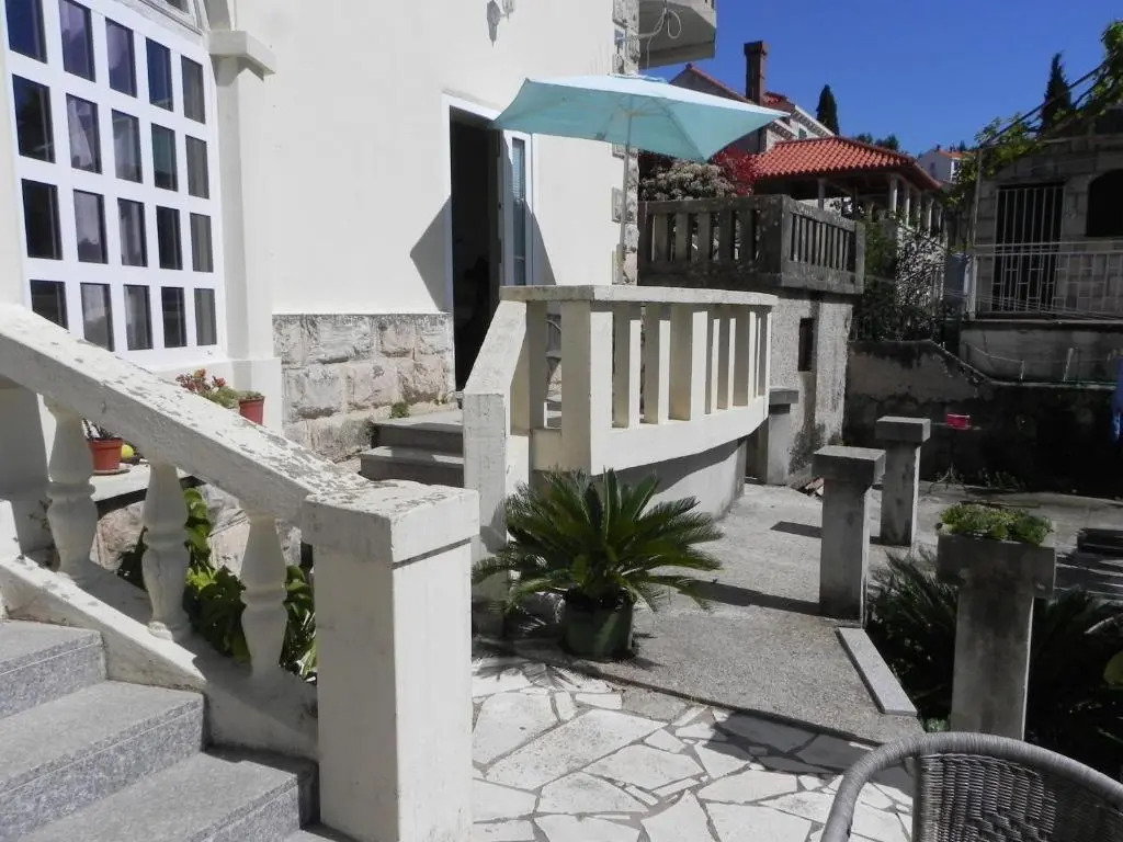 Villa Tiha