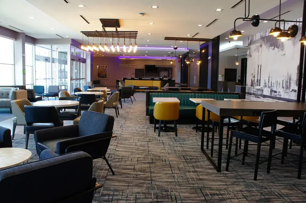 La Quinta Inn & Suites by Wyndham Texas City I 45 Galveston Area