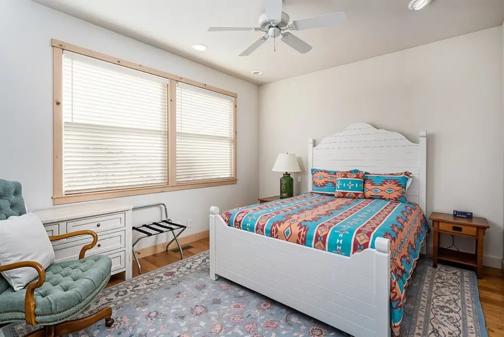 Casa Cassaretto - This Beautiful Lakefront Home is Only 50 yards from Marina Beach by Yosemite Region Resorts