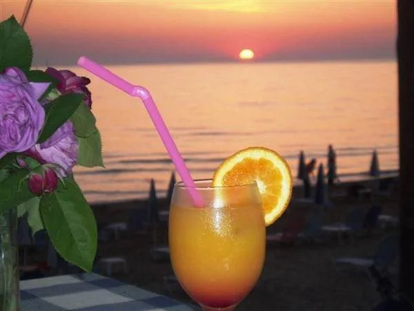 Romantic Palace Beach Apartments