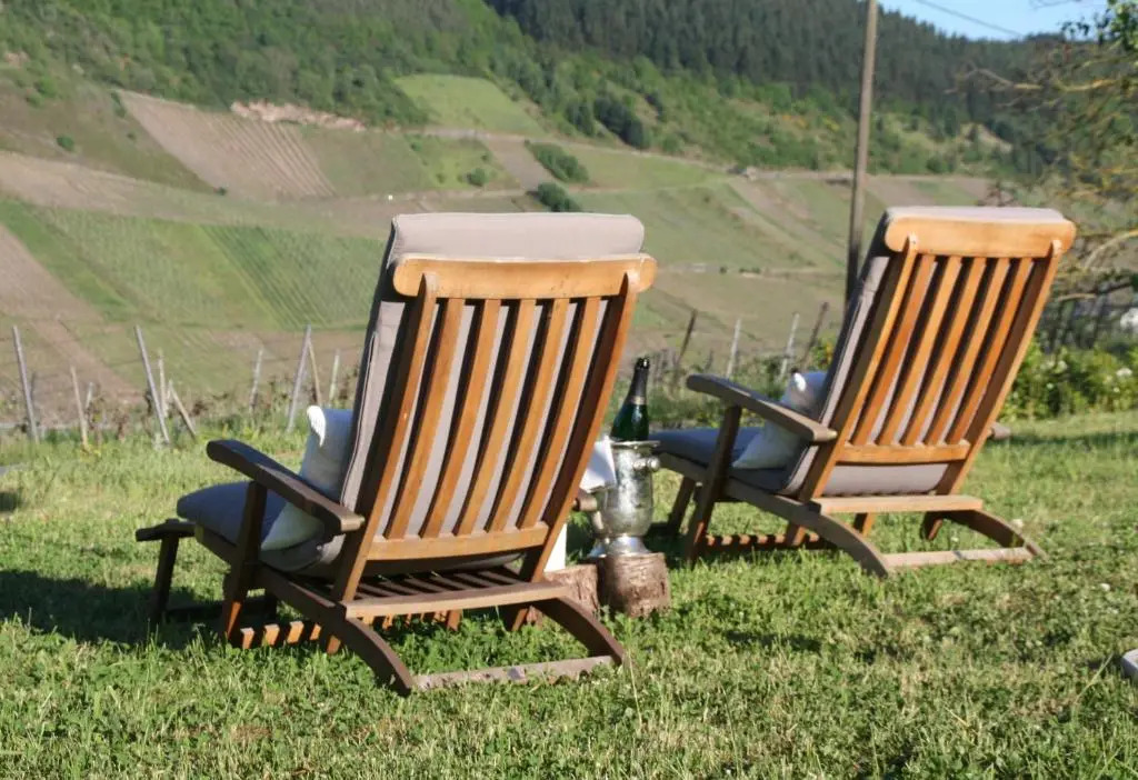 Weingut-Brennerei-Gästehaus Emil Dauns