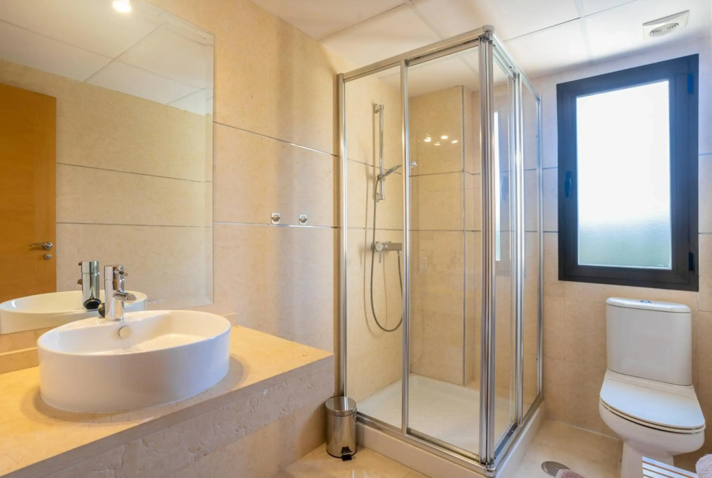 Apartment in Estepona with sea view