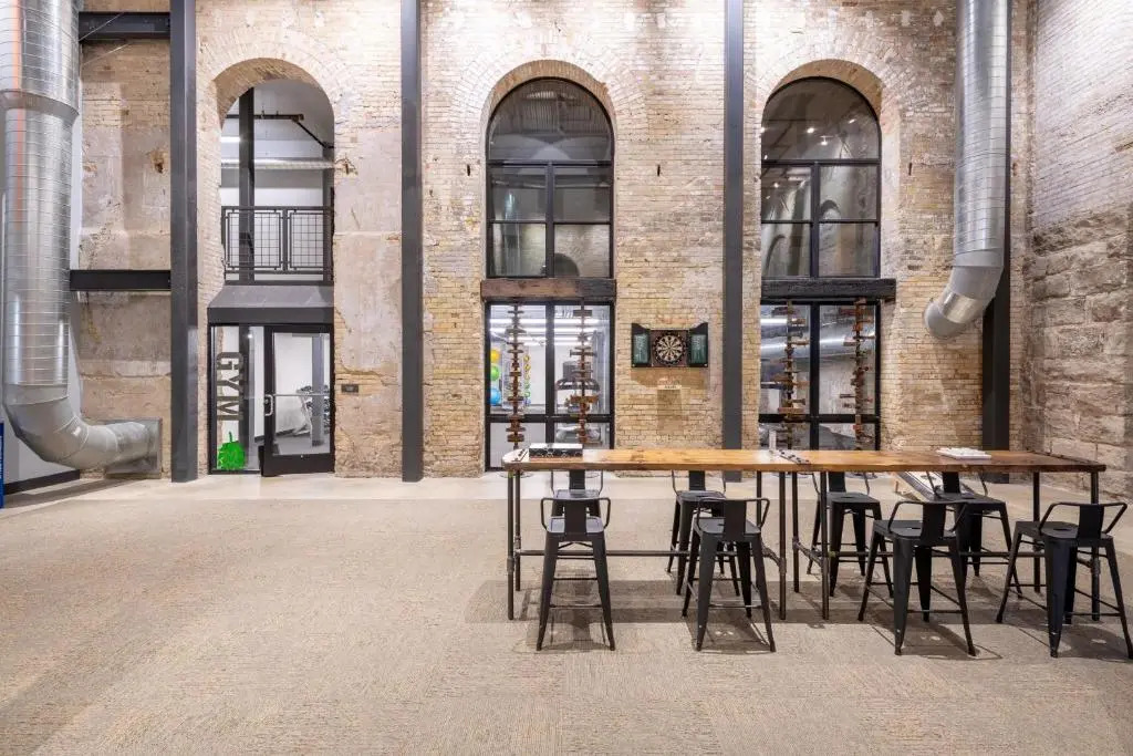Flexhome Brewery District M1 - FiservGymParking