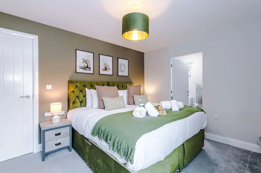 Modern City Centre 3 Bed Apartment Great for Couples