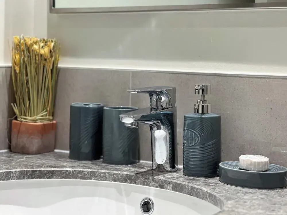 Whitesage - Chic Condo With Incredible Fountain and Sea View