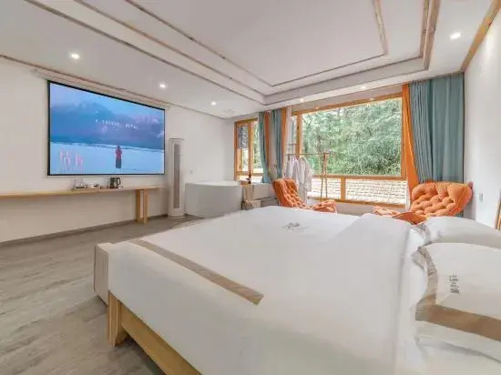 Yunli Shanju Private Tang Homestay