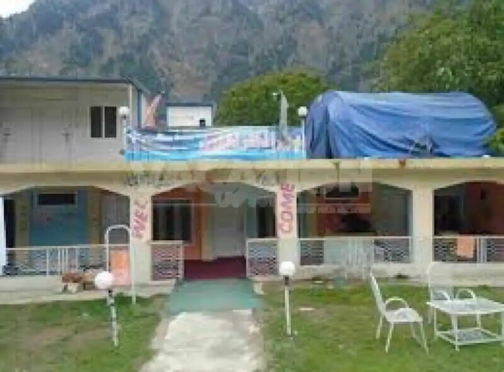 Frontier Hotel