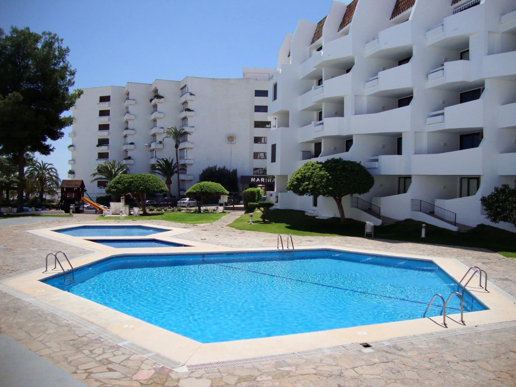 Apartamentos Eurhostal 3000