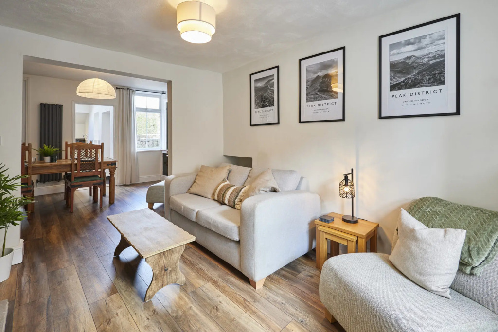 Host Stay Church View Cottage
