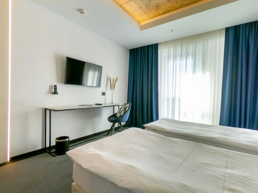 Union Plaza Hotel