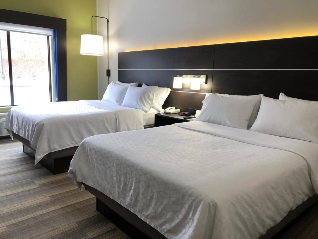 Holiday Inn Express Hotel & Suites Newton Sparta by IHG