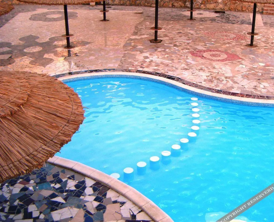 Carlton Luxury Villa