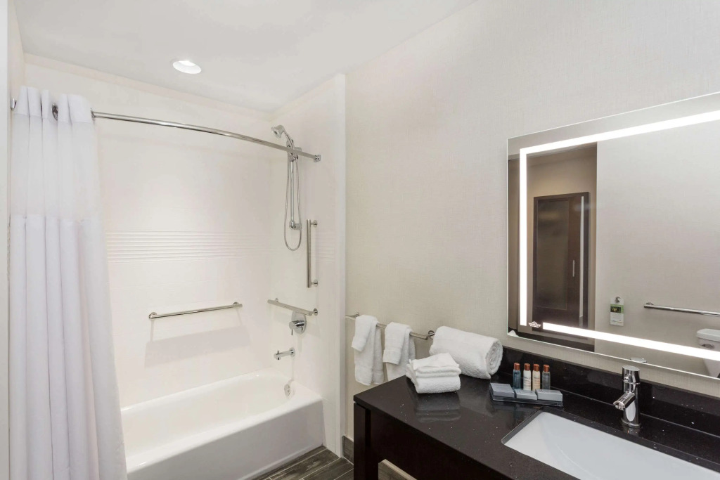 Wingate by Wyndham Miami Airport