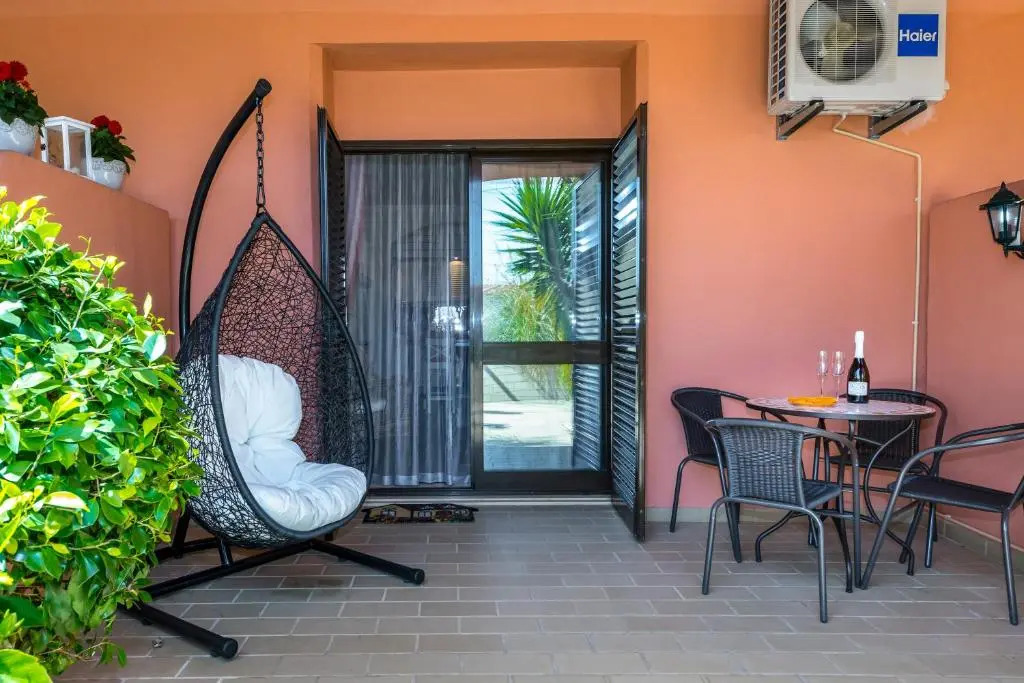 Clementina Apartment