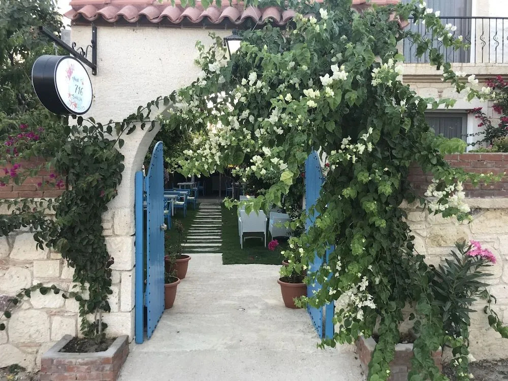 Alaçatı 716 Hotel