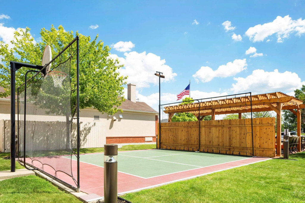 Homewood Suites by Hilton Toledo-Maumee