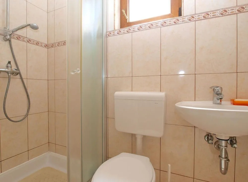 Apartment 1462
