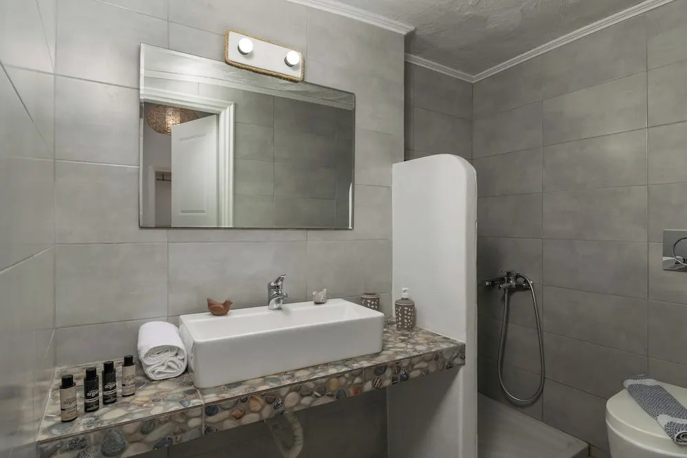 FANI DREAM SUITE 2&3 By Vilos Suites