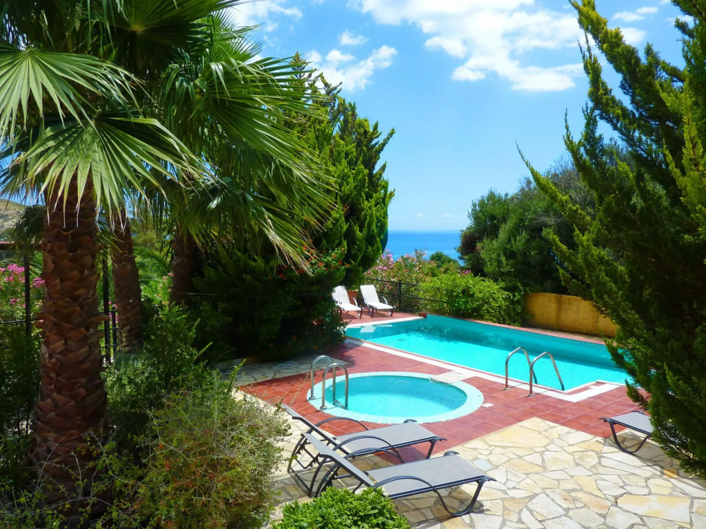 Villa Atlantis