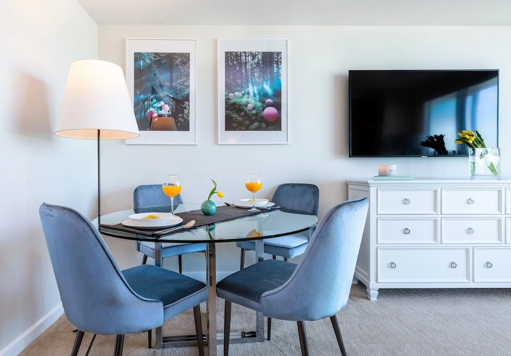 MIA Luxe Properties at Mutiny Park Condominium-Hotel