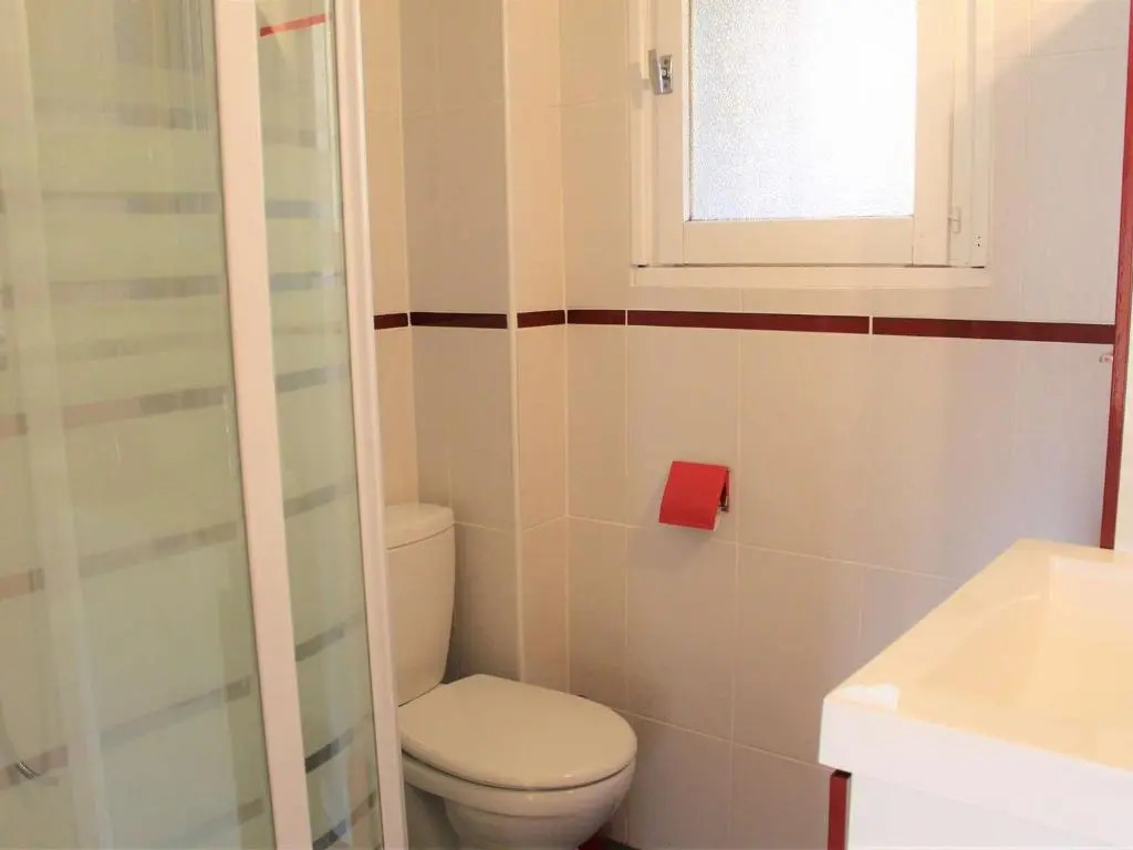 Appartement Vars, 1 pièce, 2 personnes - FR-1-330B-130