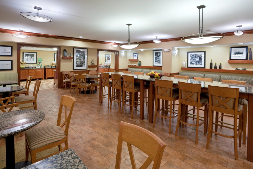 Hampton Inn Detroit Roseville