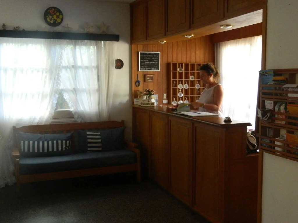 Hotel Dollar