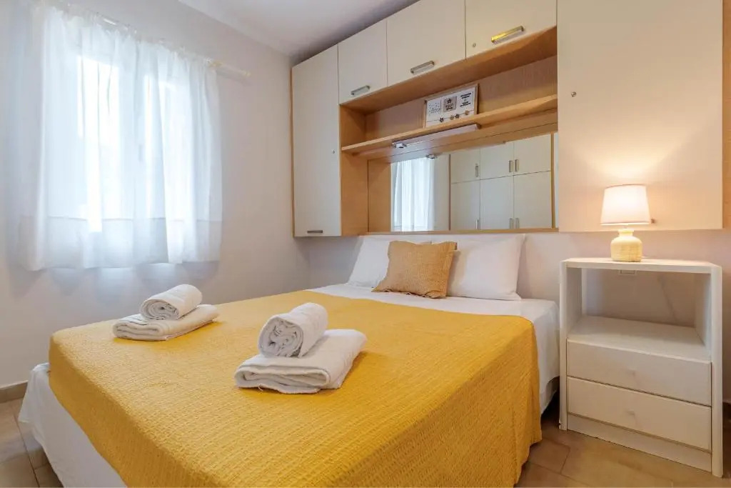 Glyfada New Era Home 120 Menigos Resort Apartments