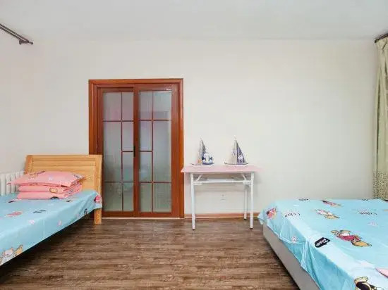 Qingdao Little Times Youth Hostel  May4th Square Store