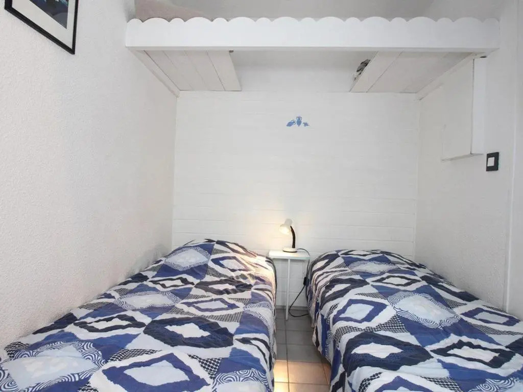 Appartement Balaruc-les-Bains, 1 pièce, 2 personnes - FR-1-553-58