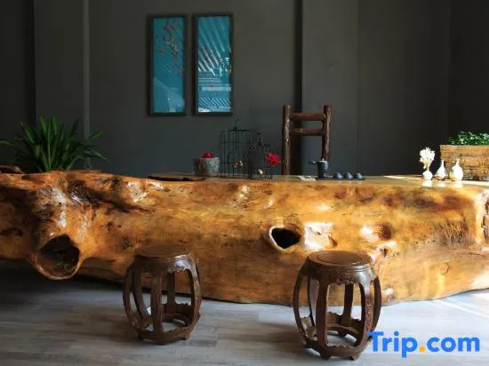 Wo Yu San Sheng Hotel