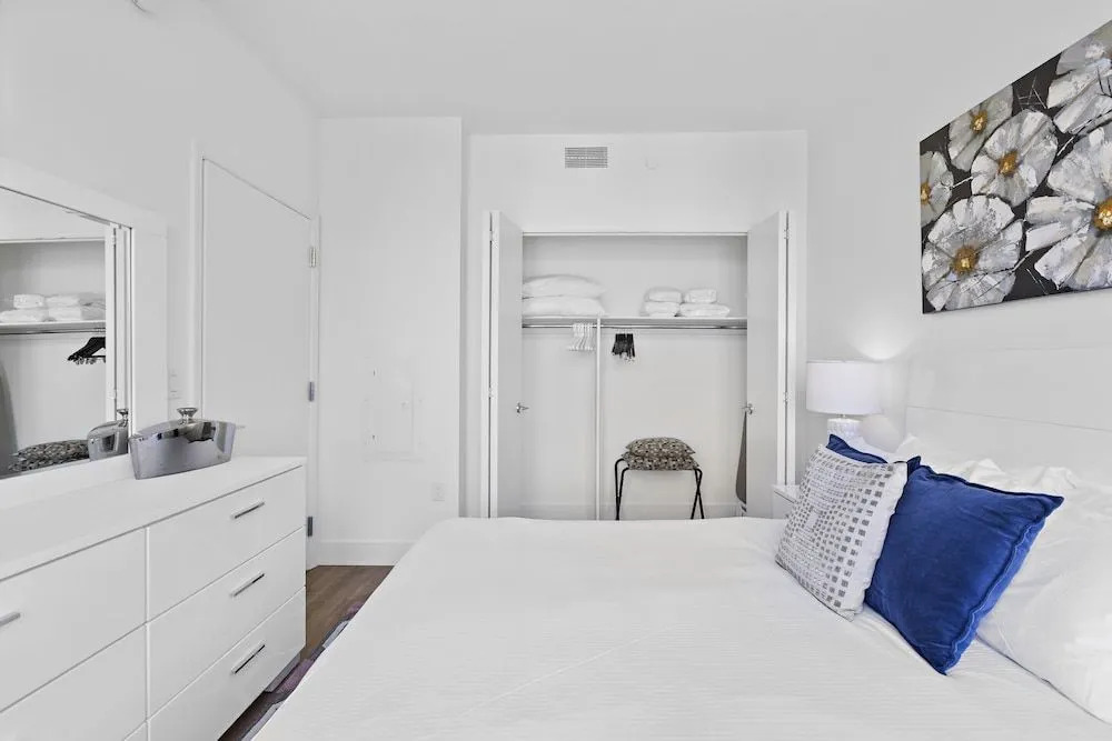 Global Luxury Suites Downtown White Plains