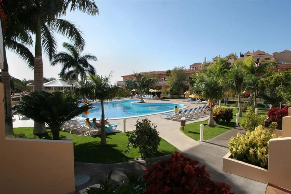 Apartamentos Jardín del Conde