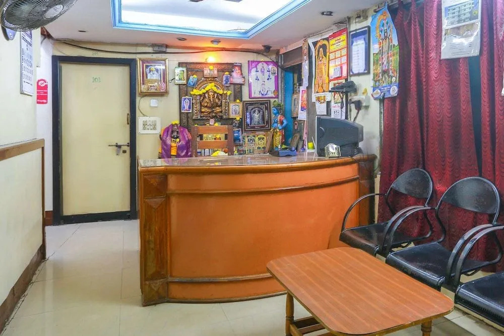 SPOT ON 49012 New Adyar Guest House
