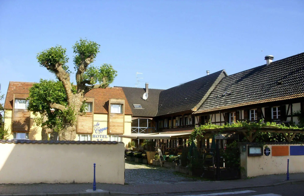 Hôtel Restaurant Au Cygne