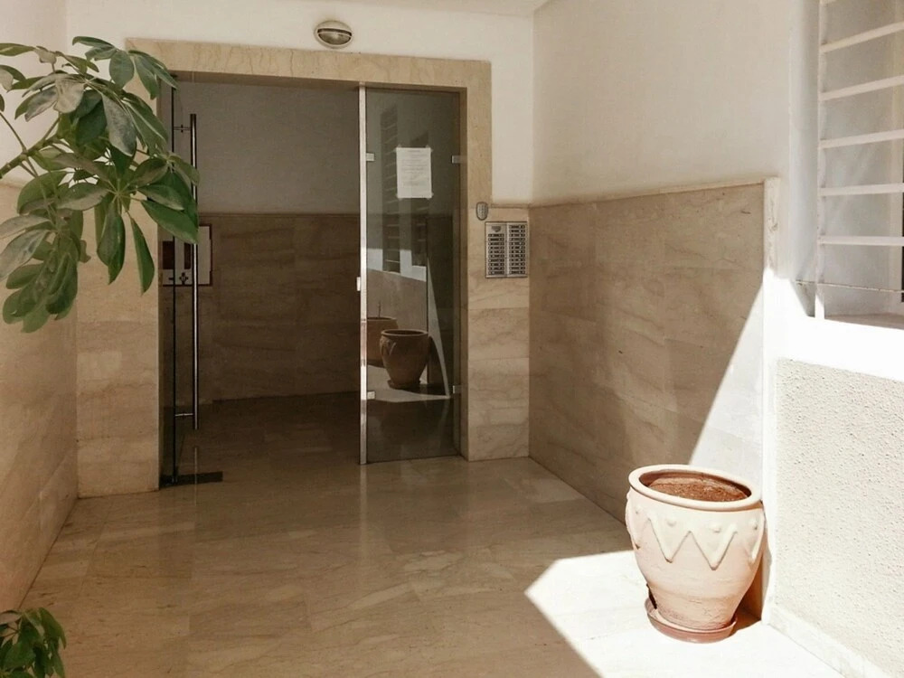Spacious, 2-bedroom Apartment With Swimming Pool Access and Balcony in
