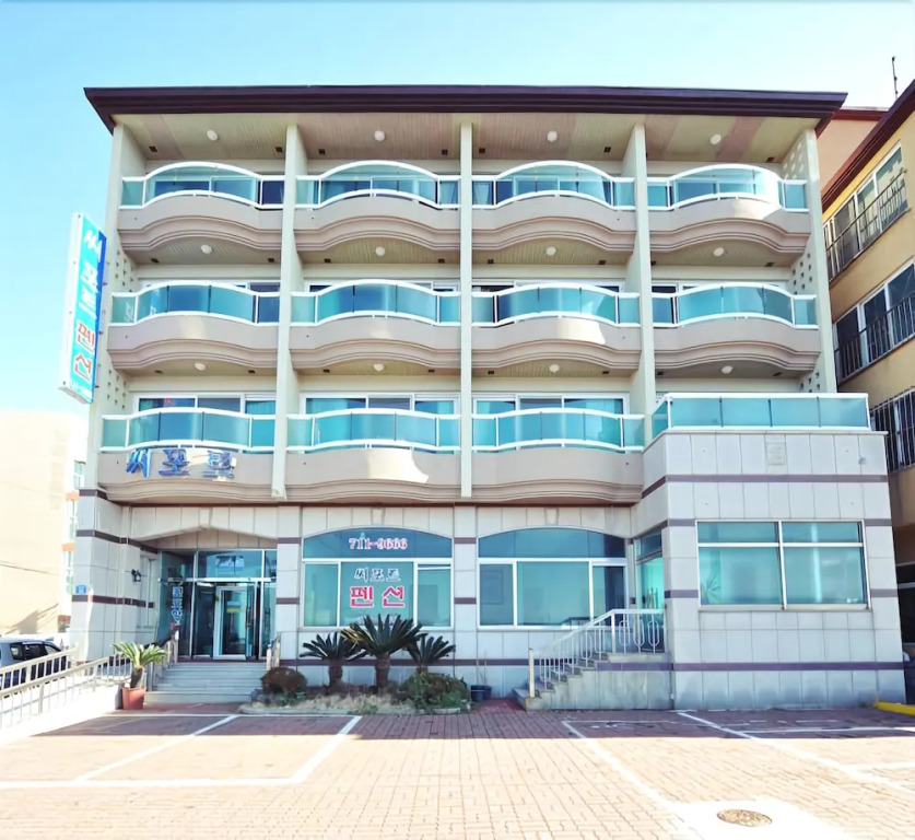 Sea Port Pension
