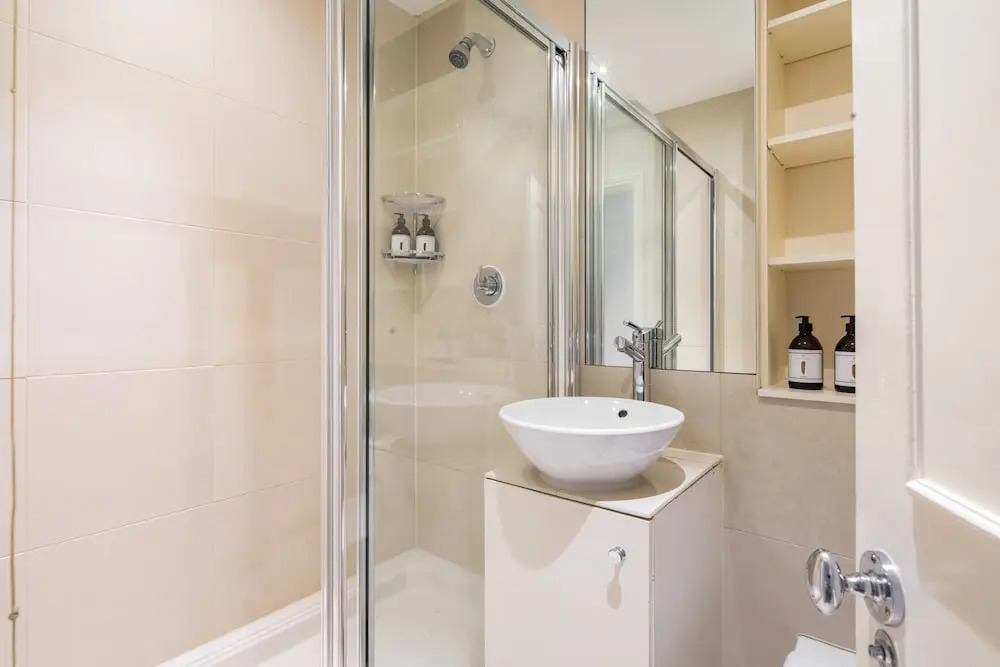 4 BDR Wilton Mews House By The Residences