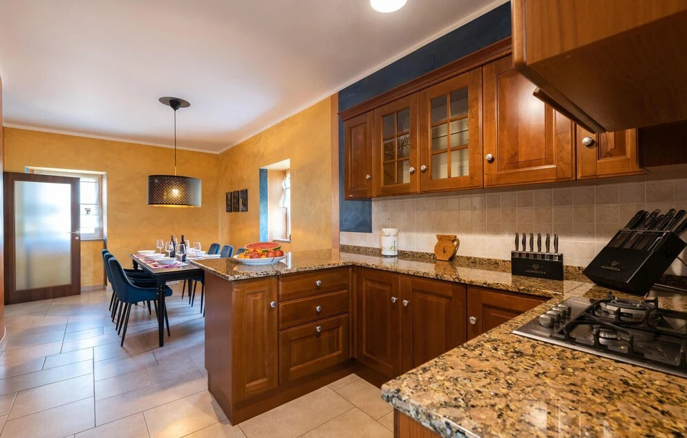 Stunning Home in Sumber with Outdoor Swimming Pool, Hot Tub & 3 Bedrooms