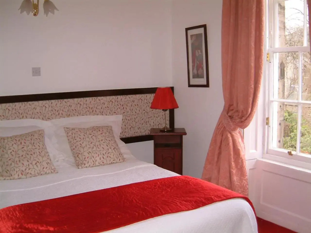 Terrace hotel
